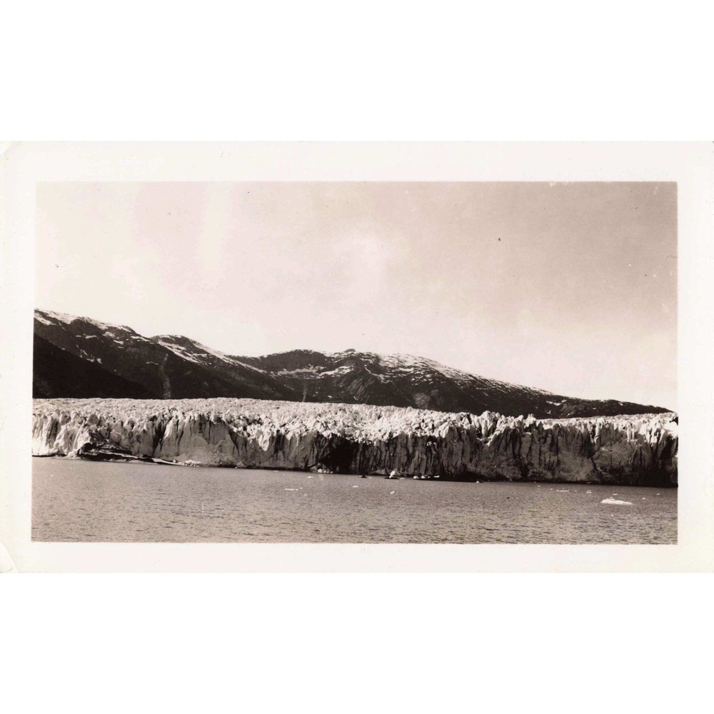 Vtg B&W Glacier Photo Alaska Mountain Landscape A18 Stamp Snapshot - Picture 1 of 2